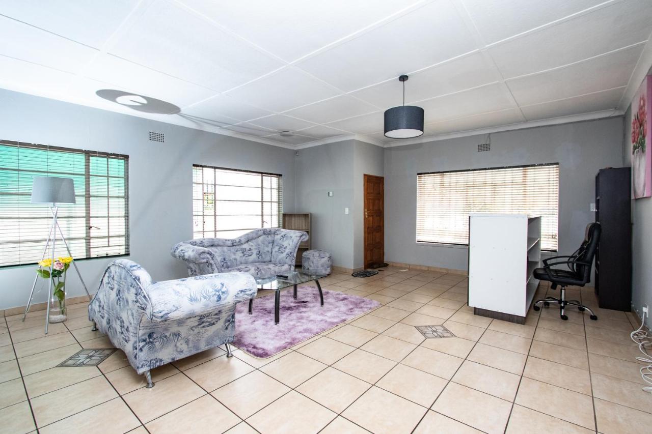 Willow Guest House Boksburg Exterior photo